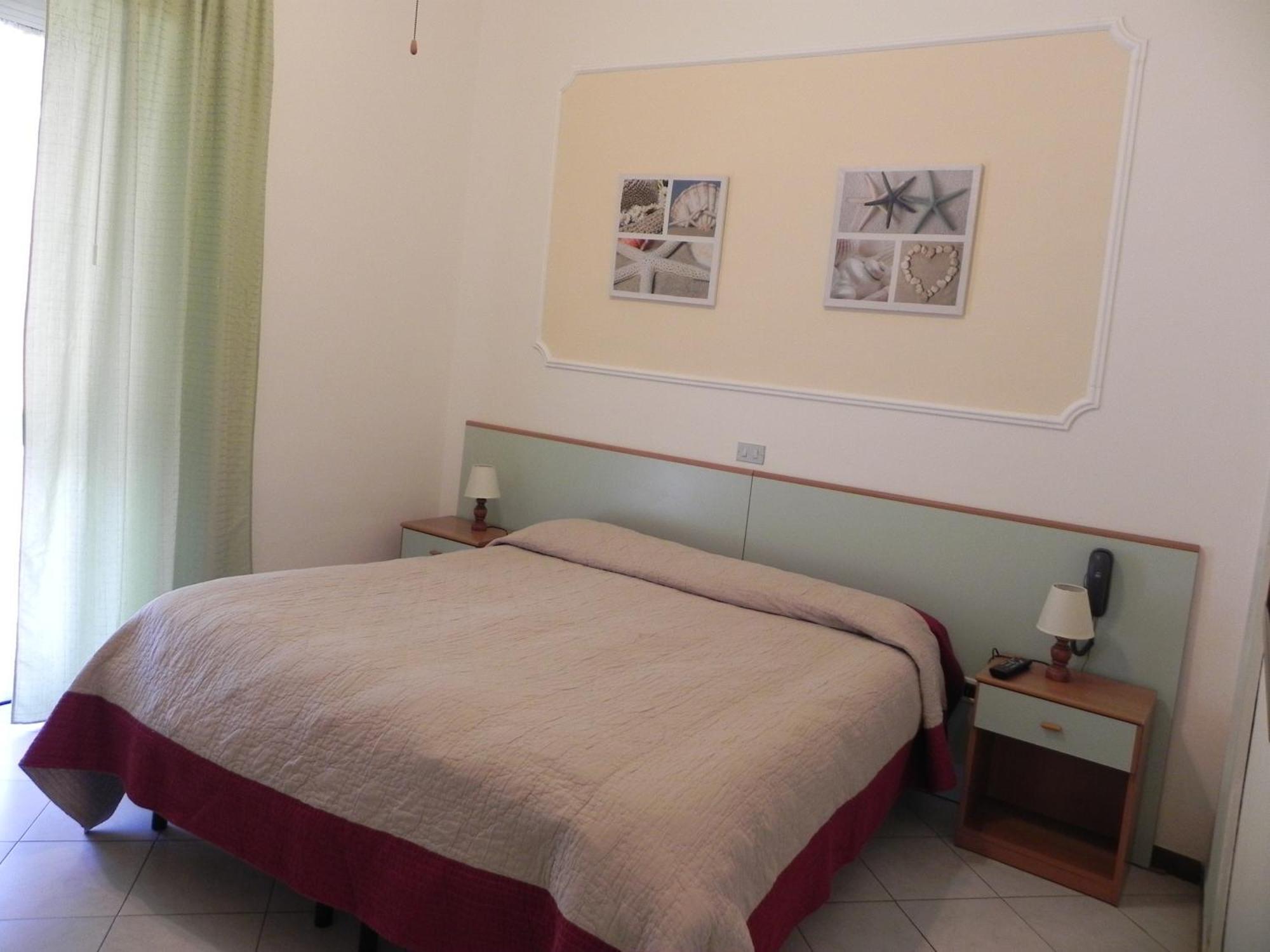 Hotel Ondina Viareggio Buitenkant foto