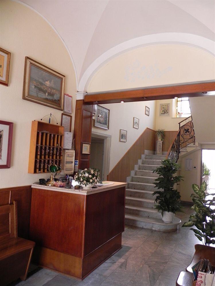 Hotel Ondina Viareggio Buitenkant foto