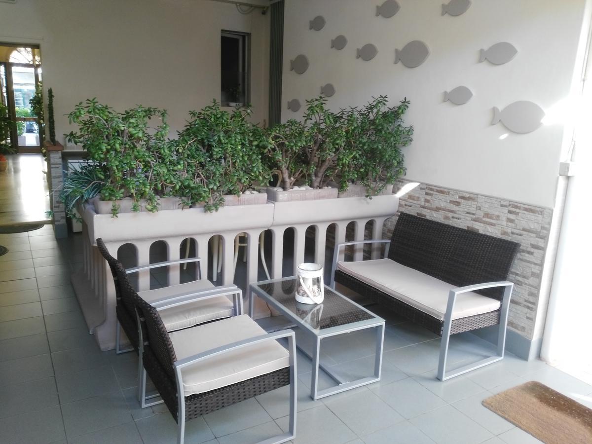 Hotel Ondina Viareggio Buitenkant foto