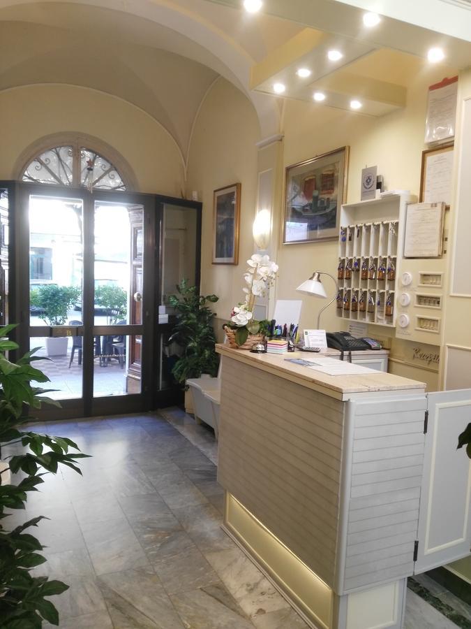 Hotel Ondina Viareggio Buitenkant foto