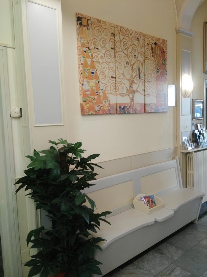 Hotel Ondina Viareggio Buitenkant foto